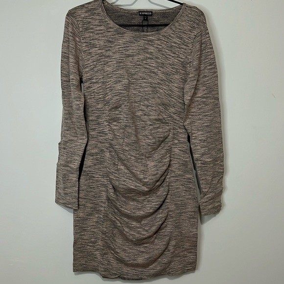Express Dresses & Skirts - Express long sleeve dress